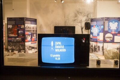 Poprzez kampanię społeczną „Zapal Światło Wolności” IPN pragnie uczcić wszystkie ofiary stanu wojennego. Fot. Sławomir Kasper (IPN)