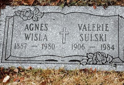 Grób Agnieszki Wisły, żołnierza błękitnej armii Hallera, uczestniczki wojny 1919-1920 i założycielki Komitetu Pomocy Weteranom. Cmentarz św. Wojciecha w Niles – 21 stycznia 2018