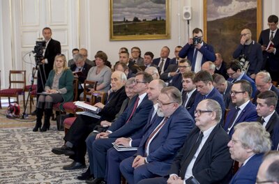 VI debata historyków w Belwederze. Fot. Marcin Jurkiewicz (IPN) #1