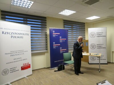 Wizyta delegacji IPN w Ambasadzie Polskiej w Mińsku. Prof. Włodzimierz Suleja podczas wykładu na Przystanku Historia – 29 stycznia 2018