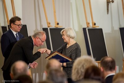 Wręczenie not identyfikacyjnych - Warszawa 01.02.2018. Fot. Marcin Jurkiewicz (IPN)