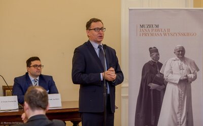 Konferencja naukowa „Biskupi w rzeczywistości politycznej Polski pod rządami komunistów” – Warszawa, 14 lutego 2018. Fot. Marcin Jurkiewicz (IPN)