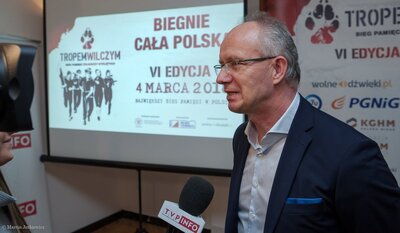 Konferencja na temat VI edycji Biegu Pamięci Żołnierzy Wyklętych „Tropem Wilczym” – Warszawa 19 lutego 2018. Fot. Marcin Jurkiewicz (IPN)