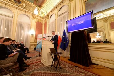 Otwarcie wystawy IPN „Łączka. Panteon Narodowy pod cmentarnym murem” w Konsulacie Generalnym RP w Nowym Jorku. Referat prof. Sławomira Cenckiewicza – 5 marca 2018