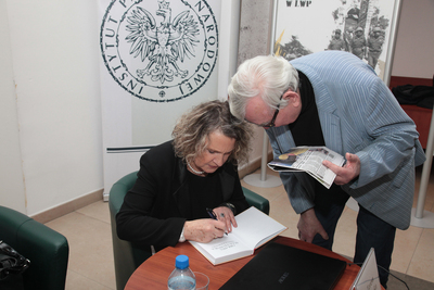 Promocja książki Teresy Kaczorowskiej „Dziewczyny Obławy Augustowskiej”. Fot. Piotr Życieński (IPN)