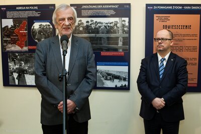 Otwarcie wystawy o "Żegocie" na Poczcie Polskiej w Warszawie oraz prezentacja znaczka poświęconego Irenie Sendlerowej. Fot. Marcin Jurkiewicz (IPN) #4