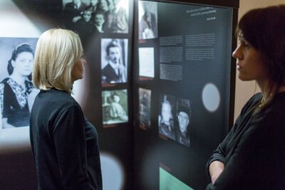 Wystawa „Życie przechowane. Mieszkańcy Górnego Śląska i Zagłębia Dąbrowskiego z pomocą Żydom w czasie II wojny światowej” – Gliwice. Fot. Sławomir Kasper (IPN)