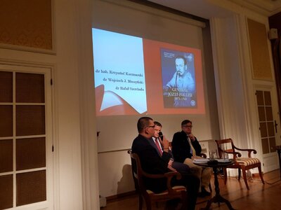 Spotkanie z autorami albumu o gen. Józefie Hallerze w ramach Przystanku Historia IPN w Brukseli w Ambasadzie RP