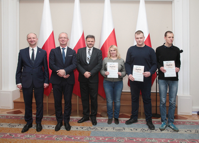 Finał pierwszej edycji projektu edukacyjnego „Łączka oraz inne miejsca poszukiwań" w Belwederze. Fot. Piotr Życieński (IPN)