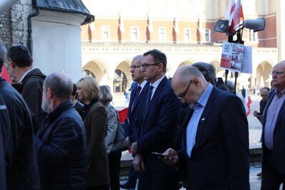 Marsz Pamięci w Krakowie, upamiętniający rocznicę katastrofy smoleńskiej. Fot. Żaneta Wierzgacz (IPN)