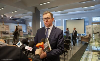 Prezentacja raportu Jürgena Stroopa w Czytelni IPN na Kłobuckiej – 18 kwietnia 2018. Fot. Marcin Jurkiewicz