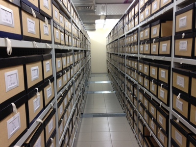 Zwiedzanie Archiwum bułgarskiej Komisji 23 kwietnia 2018. Magazyny archiwalne i kartoteczne