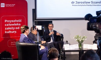 Konferencja prasowa w Centrum Myśli Jana Pawła II – 15 maja 2018. Fot. Marcin Jurkiewicz (IPN)