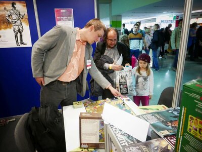 Stoisko IPN podczas 9. Warszawskich Targów Książki – Warszawa, 17–20 maja 2018