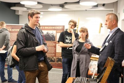 Dużym zainteresowaniem cieszyła się historia Enigmy – niemieckiej maszyny szyfrującej, której kod złamali polscy matematycy