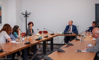 Spotkanie bułgarskich dziennikarzy i historyków z wiceprezesem IPN dr. Mateuszem Szpytmą – Warszawa, 23 maja 2018. Fot. Marcin Jurkiewicz (IPN)