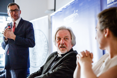 Prezentacja księgi pamiątkowej z okazji 60. urodzin ks. prof. Józefa Mareckiego – Warszawa, 4 czerwca 2018. Fot. Sławek Kasper (IPN)