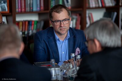 Spotkanie wiceprezesa IPN Krzysztofa Szwagrzyka z prezydentem Światowego Kongresu Ukraińców Eugenem Czolijem – Warszawa, 5 czerwca 2018. Fot. Marcin Jurkiewicz (IPN)