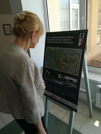 W filii Muzeum Pamięci Ofiar Represji na Uniwersytecie Bucharskim wiceminister Andrzej Papierz oficjalnie otworzył przygotowaną przez MSZ wystawę „Armia Andersa. Szlak nadziei przebiegający przez Uzbekistan”