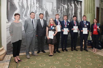 Podsumowanie III Turnieju Debat Historycznych Instytutu Pamięci Narodowej. Fot. Piotr Życieński (IPN)