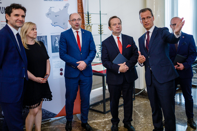 Uroczystość wręczenia dr. Mateuszowi Szpytmie honorowej odznaki Bene Merito – Warszawa, 23 czerwca 2018. Fot. Sławek Kasper (IPN)