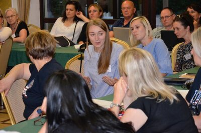 Nauczyciele polonijni podczas pierwszego dnia zajęć. Fot. Anna Pomykaczová