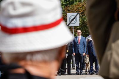 Uroczystości pod pomnikiem gen. Stefana Roweckiego „Grota”.1 sierpnia 2018. Fot. Sławek Kasper (IPN)
