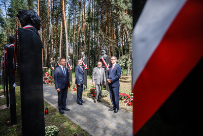 IPN oddaje hołd bohaterom wojny 1920 roku – Ossów, 15 sierpnia 2018 r.  Fot. Sławek Kasper (IPN)