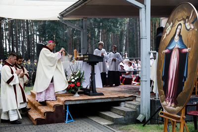 IPN oddaje hołd bohaterom wojny 1920 roku – Ossów, 15 sierpnia 2018 r.  Fot. Sławek Kasper (IPN)