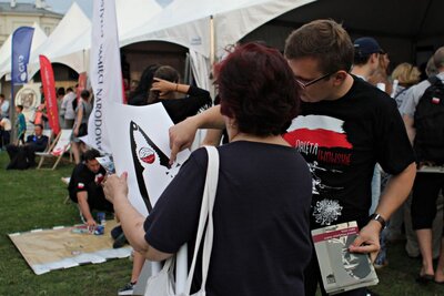 IPN na pikniku rodzinnym z NBP z okazji stulecia odzyskania Niepodległości – 15 sierpnia 2018. Fot. Jan Dubiel (IPN)