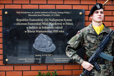 IPN oddaje hołd bohaterom wojny 1920 roku – Ossów, 15 sierpnia 2018 r.  Fot. Sławek Kasper (IPN)