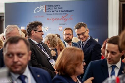 Sesja inauguracyjna V Światowego Zjazdu Polonii i Polaków z Zagranicy w Sejmie – Warszawa, 20–23 września 2018. Fot. Marcin Jurkiewicz