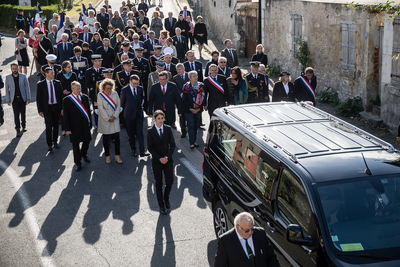 Uroczystości sprowadzenia do Polski szczątków admirała Józefa Unruga i jego żony Zofii – Montrésor (Francja), 24 września 2018. Fot. Sławek Kasper (IPN)