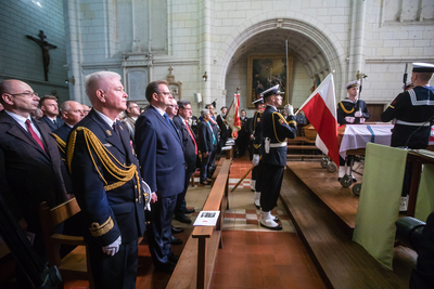 Uroczystości sprowadzenia do Polski szczątków admirała Józefa Unruga i jego żony Zofii – Montrésor (Francja), 24 września 2018. Fot. Sławek Kasper (IPN)