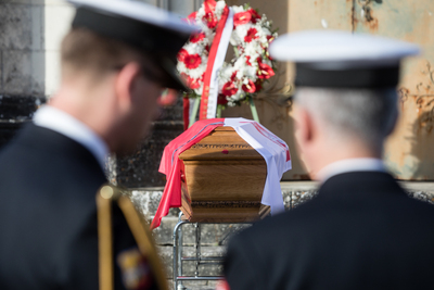 Uroczystości sprowadzenia do Polski szczątków admirała Józefa Unruga i jego żony Zofii – Montrésor (Francja), 24 września 2018. Fot. Sławek Kasper (IPN)