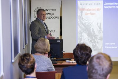 Warsztaty dla nauczycieli w Archiwum IPN – 25 września 2018. Fot. Katarzyna Adamów (Archiwum IPN)