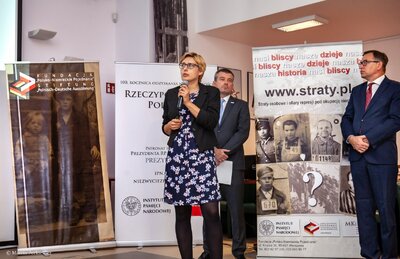 Konferencja prasowa na temat programów poświęconych stratom osobowym i ofiarom represji – Warszawa, 27 września 2018. Fot. Marcin Jurkiewicz (IPN)
