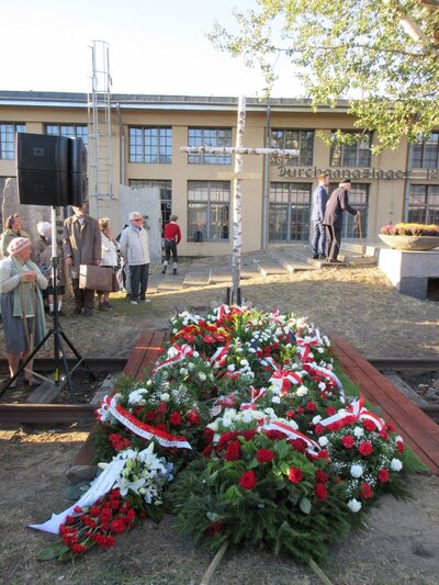 (fot. OBUWiM Warszawa)