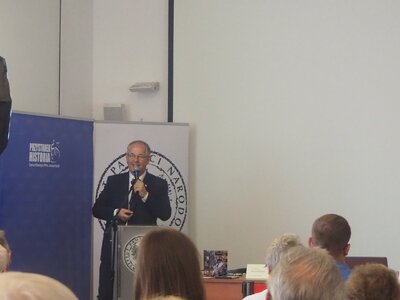 Piotr Grzybowski, historyk, wiceprzewodniczący Komitetu Upamiętnienia Polaków Zamordowanych przez Niemców w Górach Szwedzkich 6 stycznia 1940 r. (fot. B. Nowak, BUWiM IPN)