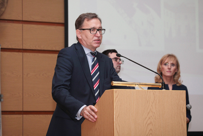 Dr Jarosław Szarek, prezes IPN. Otwarcie konferencji „Wiara i patriotyzm. Msze za Ojczyznę bł. ks. Jerzego Popiełuszki...” – Warszawa 18 października 2018. Fot. Piotr Życieński (IPN)