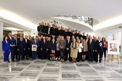 Senat RP: uczestnicy konferencji poświęconej kard. Augustowi Hlondowi SDB, prymasowi Polski, w 70 rocznicę śmierci – 22 października 2018. Fot. Katarzyna Czerwińska (Senat RP)