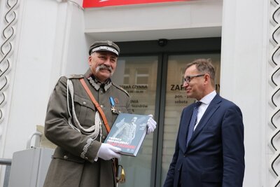 Marszałek Piłsudski otwiera „Przystanek Niepodległość” – 5 listopada 2018. Fot. Aleksandra Wierzchowska (IPN)