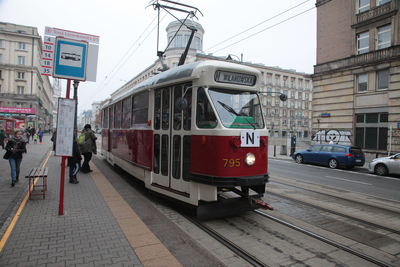 Tramwaj linii „N” jak Niepodległość w Warszawie. Fot. Piotr Życieński (IPN)