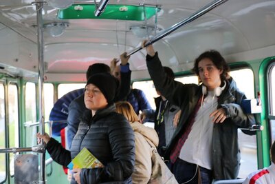 Tramwaj linii „N” znów wyjechał w trasę! – 6 listopada 2018. Fot. Aleksandra Wierzchowska (IPN)