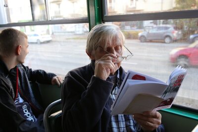 Tramwaj linii „N” znów wyjechał w trasę! – 6 listopada 2018. Fot. Aleksandra Wierzchowska (IPN)