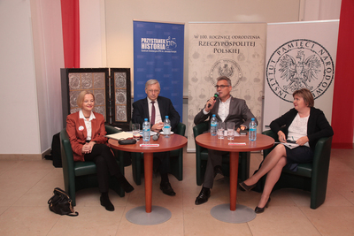 Dyskusja o stanie śledztwa dotyczącego zbrodni katyńskiej – Warszawa, 9 listopada 2018. Fot. Piotr Życieński (IPN)