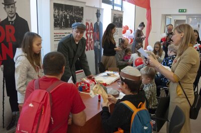 Edukacyjny piknik dla rodzin na Przystanku Niepodległość na zakończenie „Tygodnia Niepodległości” – 10 listopada 2018