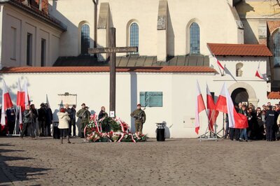 Uroczystości pod Krzyżem Katyńskim