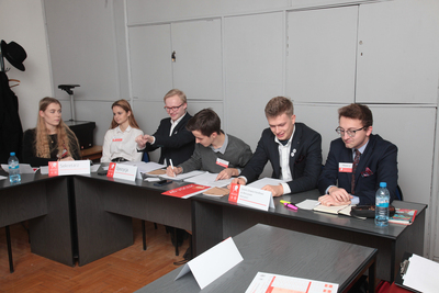 Turniej oksfordzkich debat historycznych dla studentów. Faza grupowa – 22 listopada 2018. Fot. Piotr Życieński (IPN)