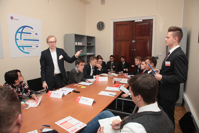 Turniej oksfordzkich debat historycznych dla studentów. Ćwierćfinał  – 22 listopada 2018. Fot. Piotr Życieński (IPN)